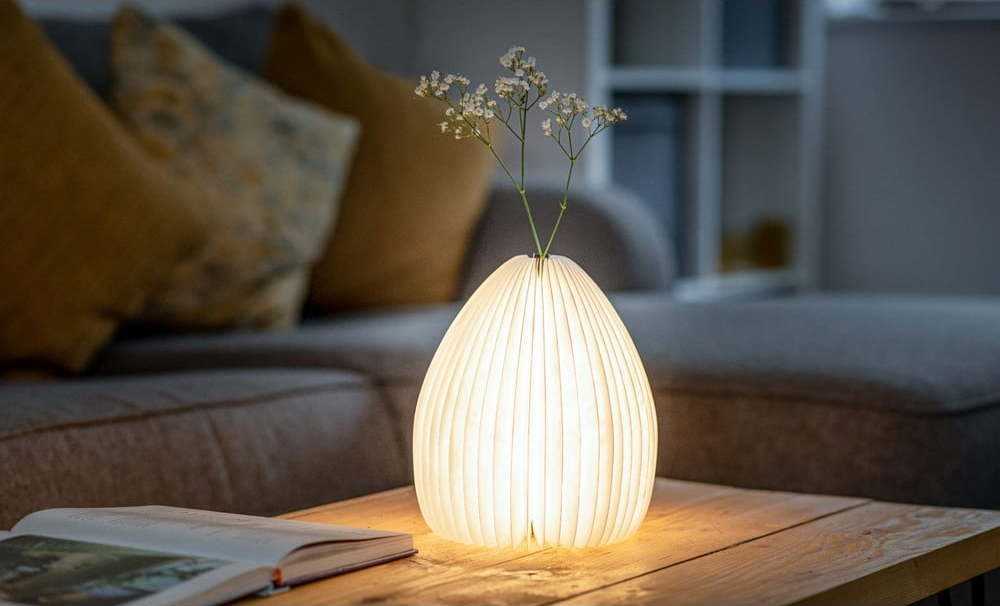 Stolní lampa a váza v jednom Gingko Bamboo Gingko