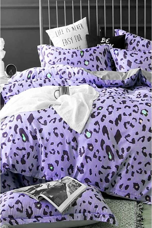 Fialové prodloužené čtyřdílné bavlněné povlečení na dvoulůžko s prostěradlem 200x220 cm Leopard – Mila Home Mila Home