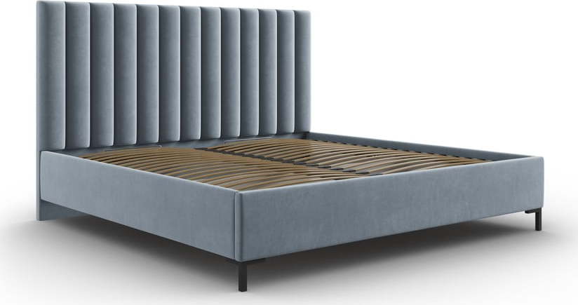 Světle modrá čalouněná dvoulůžková postel s úložným prostorem s roštem 200x200 cm Casey – Mazzini Beds Mazzini Beds